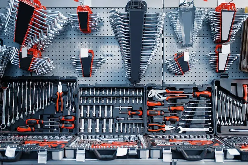 Who makes snap-on tools