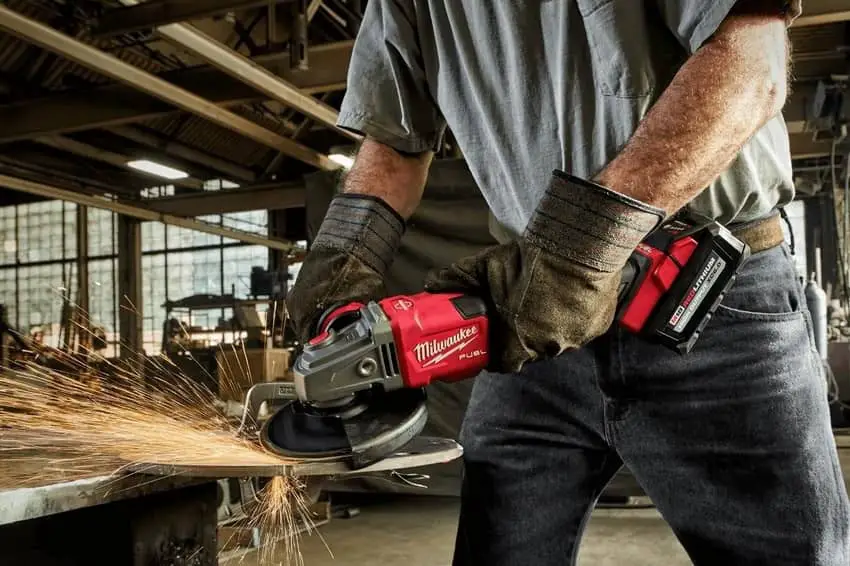 who-makes-milwaukee-tools-a-brief-discussion-about-them