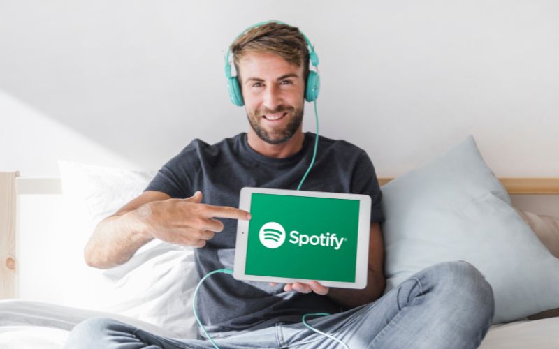 Spotify Business Model Analyzed and Explained thekeyfact