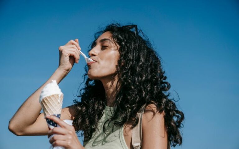 Why Do I Cough After Eating Ice Cream 8 Key Facts Thekeyfact